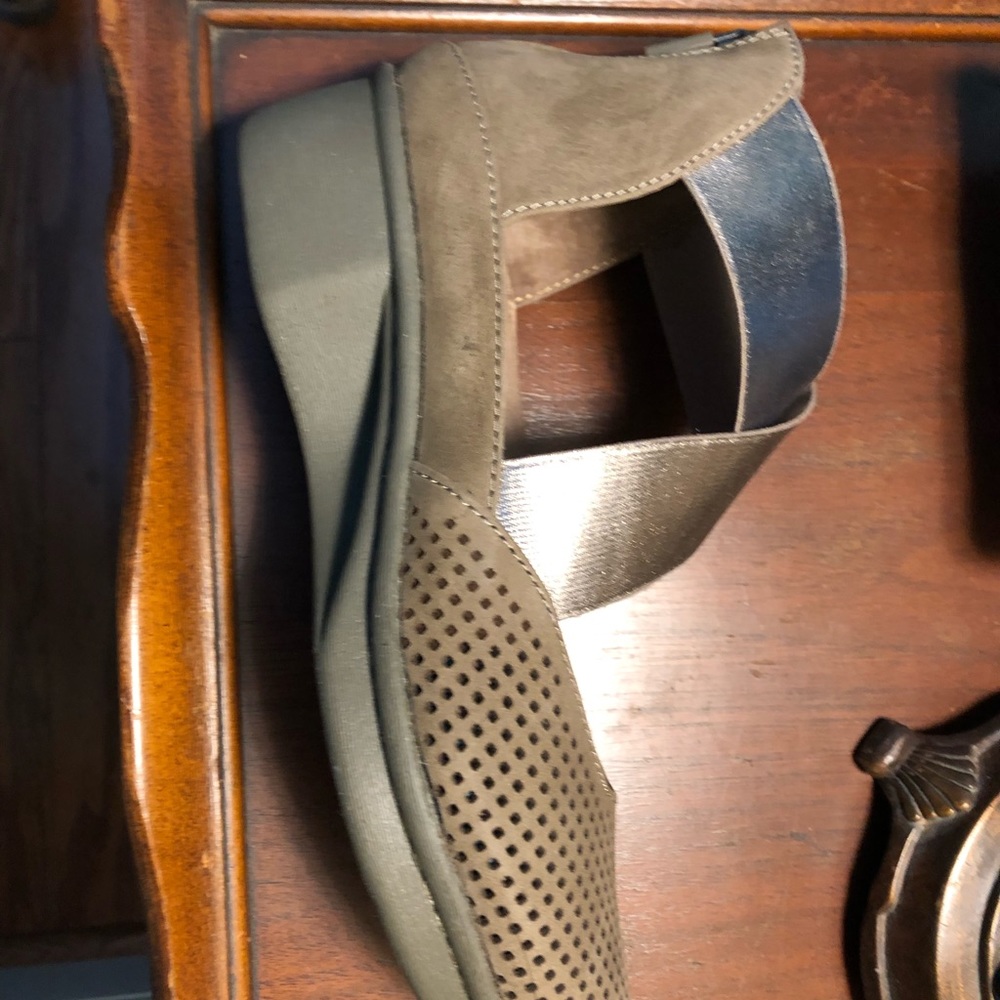 Dansko ballerina style shoes